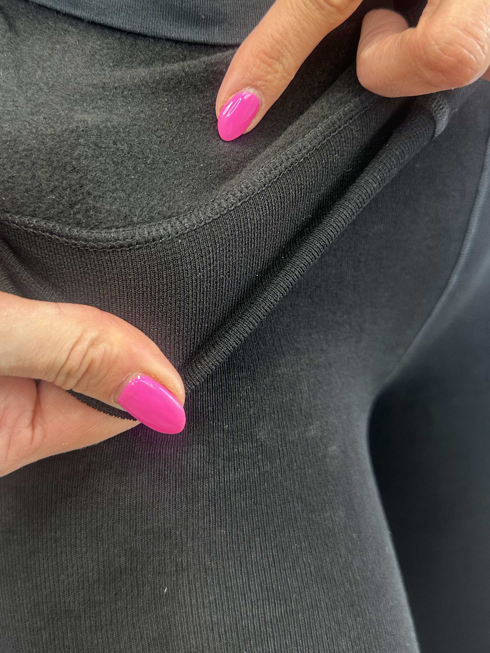 Viktoria - Svarta elastiska strumpbyxor med foder